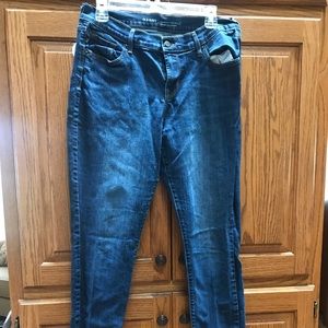 Old navy curvy profile skinny jeans